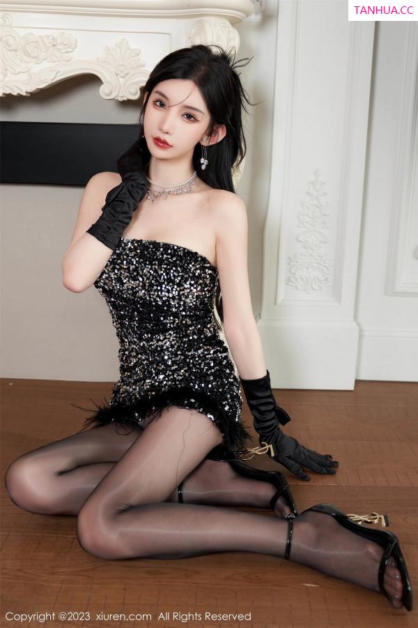 周于希dummy  [XiuRen]高清写真图 2023.05.19 No.6771 周于希Sally 美臀黑丝第33张图片